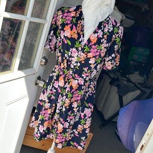 Floral dress bright colors navy, tie waist, vneck